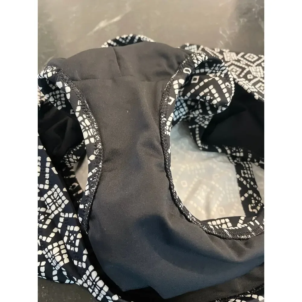 Land's End Swim Skirt black and white geo print size 14